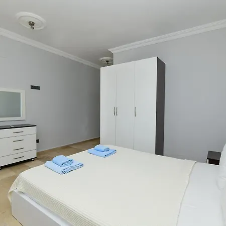 Moonlight فيلة Karadere (Aegean)