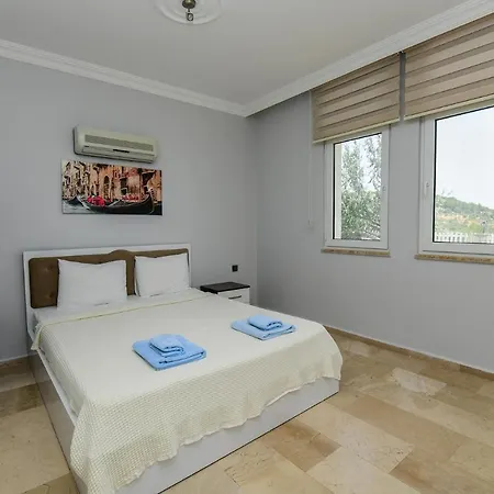 Moonlight Karadere (Aegean)